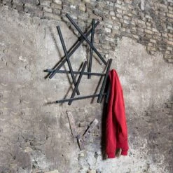 Porte-manteaux Mural Cerilla III -Red Living 1000124116 230322 020 MOOD DETAILS P000000001000124116 mood