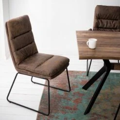 Chaises Parks (lot De 2) -Red Living 1000176444 210303 08262600003 MOOD DETAILS P000000001000176444 mood