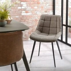 Chaises Capitonnées Kellia (lot De 2) -Red Living 1000216165 200623 13434400047 MOOD DETAILS P000000001000216165 mood