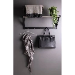 Porte-manteau Mural Cabuya -Red Living 1000235936 201223 12280300035 MOOD DETAILS P000000001000235936 mood