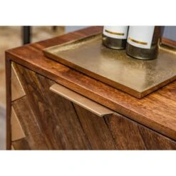 Buffet Nook -Red Living 1000341969 220517 033 DETAILS P000000001000341969