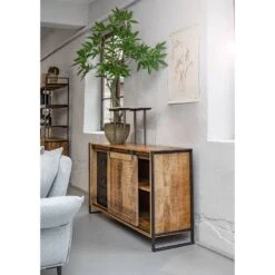 Enfilade Toleos -Red Living 1000352070 220520 021 MOOD DETAILS P000000001000352070 mood